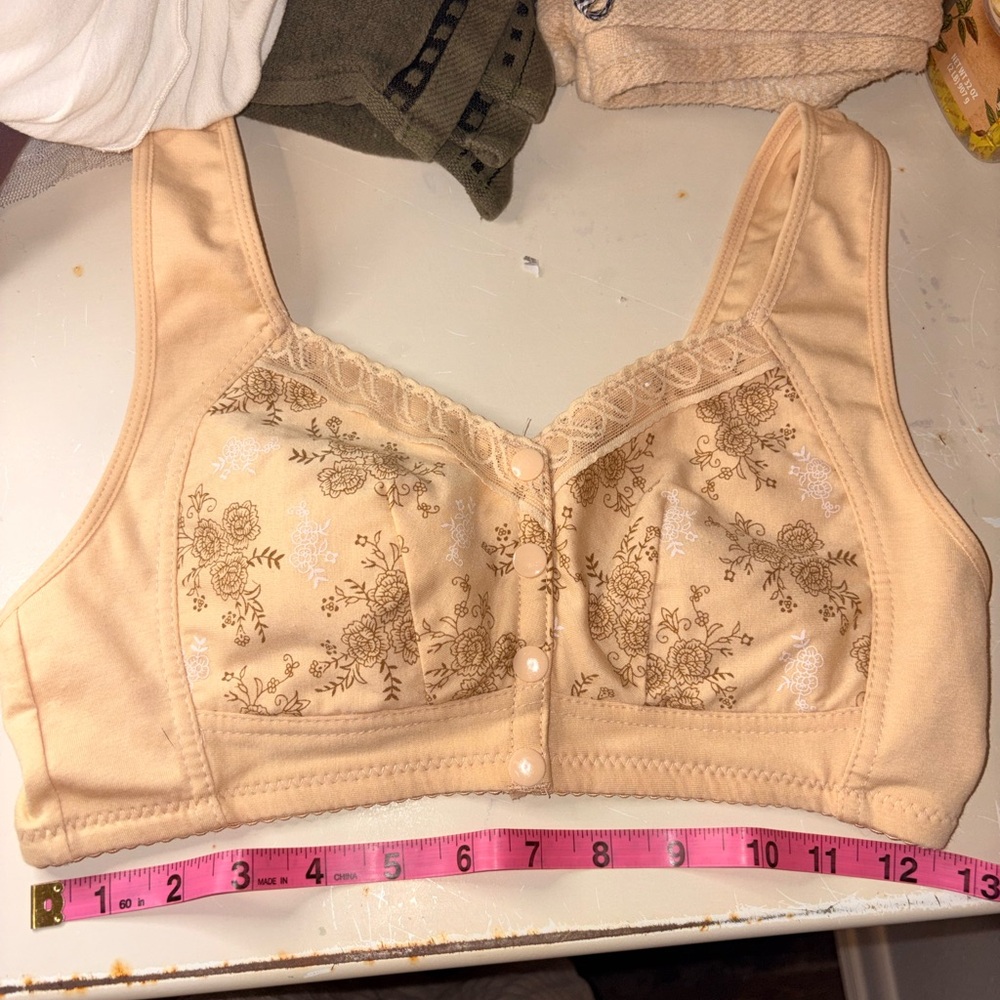 Floral Lace Beige Bra